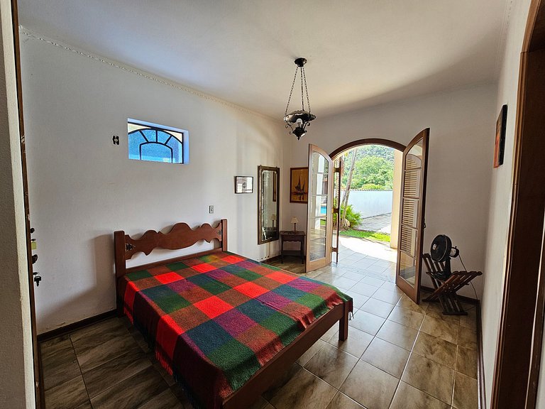 Chácara Letícia - O Chalezinho Studios