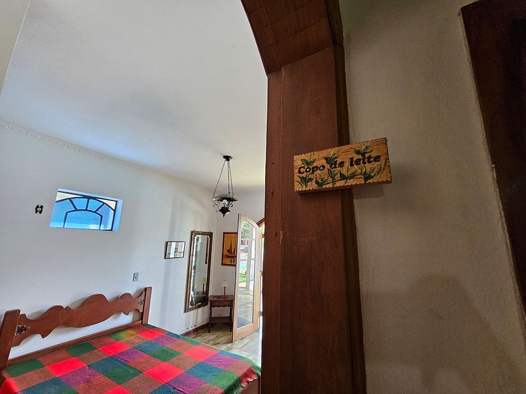 Chácara Letícia - O Chalezinho Studios