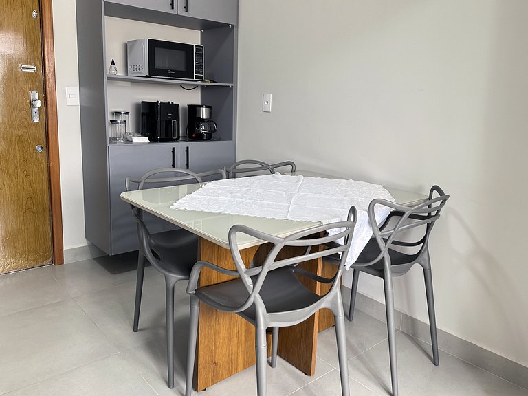 O Chalezinho Studios - Apartamento 702 - Baalbeck