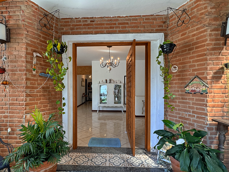 A Casa da Vovó - O Chalezinho Studios