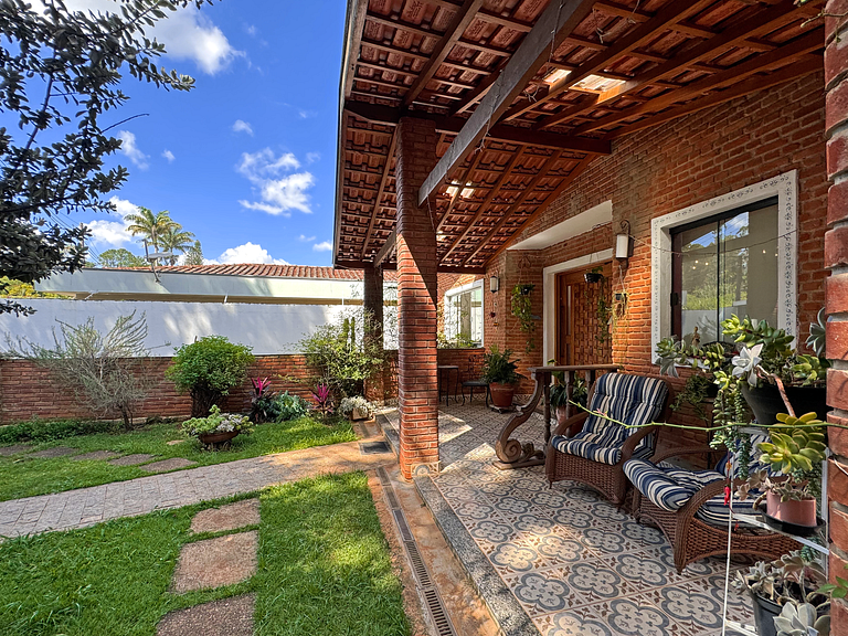 A Casa da Vovó - O Chalezinho Studios