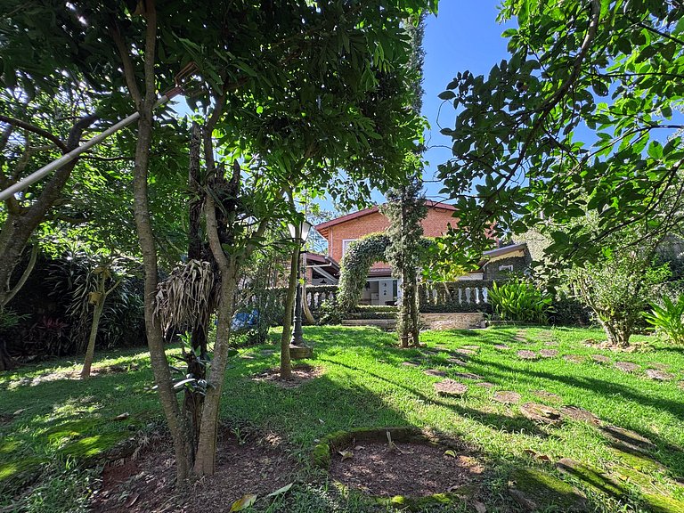 A Casa da Vovó - O Chalezinho Studios