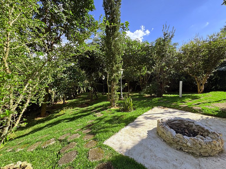 A Casa da Vovó - O Chalezinho Studios