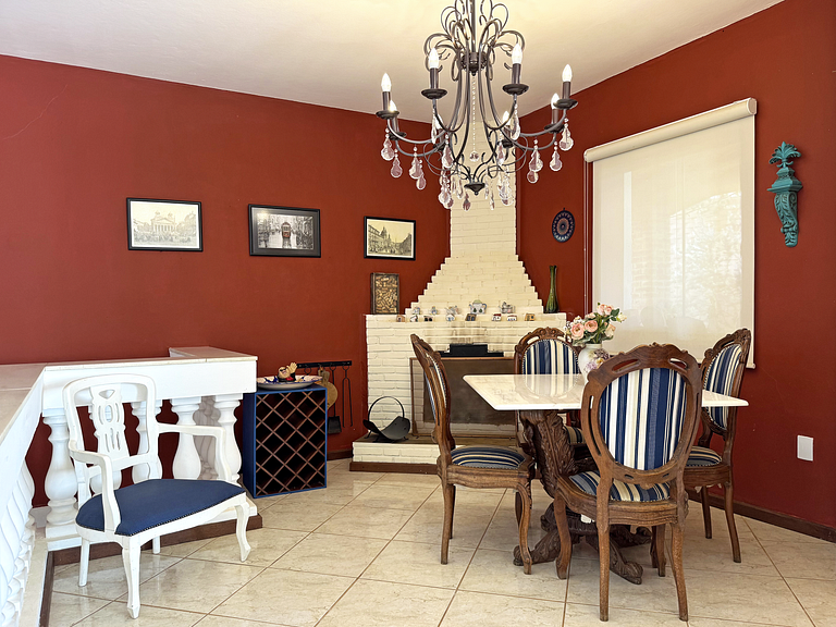 A Casa da Vovó - O Chalezinho Studios